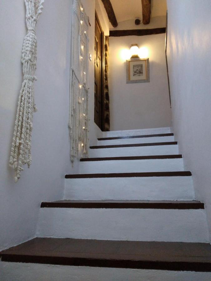 Lo Cremalle Valderrobres Bagian luar foto